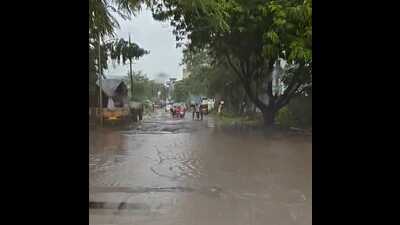 The work was conducted to prevent drainage and rainwater reportedly accumulating during the monsoon. (MAHENDRA KOLHE/ HT) The work was conducted to prevent drainage and rainwater reportedly accumulating during the monsoon. (MAHENDRA KOLHE/ HT)