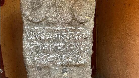 The inscription was found in a small shrine on the premises of local resident, Gulabrao Thorve’s house. (HT PHOTO)