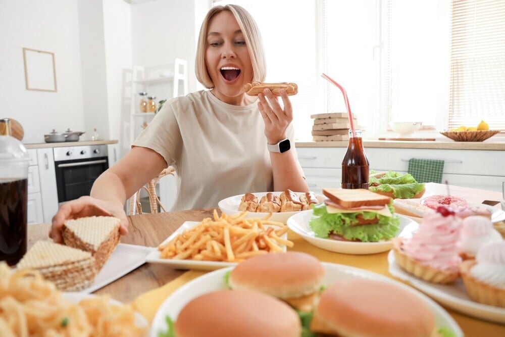 Overeating derailing your weight loss plans? Dietician suggests 3 hacks to control your cravings | Health