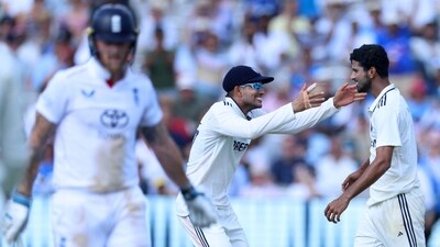 Shubman Gill celebrates the wicket of opposite captain Ben Stokes with Washington Sundar, who shone with figures of 4-22, all four wickets being bowled. (AP) Shubman Gill celebrates the wicket of opposite captain Ben Stokes with Washington Sundar, who shone with figures of 4-22, all four wickets being bowled. (AP)