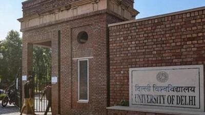 Several members of DU’s Executive Council (EC) opposes to loan proposals. (File Photo) Several members of DU’s Executive Council (EC) opposes to loan proposals. (File Photo)