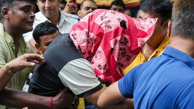 A student of the Indian Institute of Management-Calcutta (IIM), accused in the alleged rape of woman inside a hostel, produced at a city court (PTI)