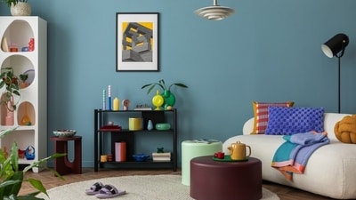Small pops of colour with decor instantly jazz up your interiors. (Shutterstock) Small pops of colour with decor instantly jazz up your interiors. (Shutterstock)