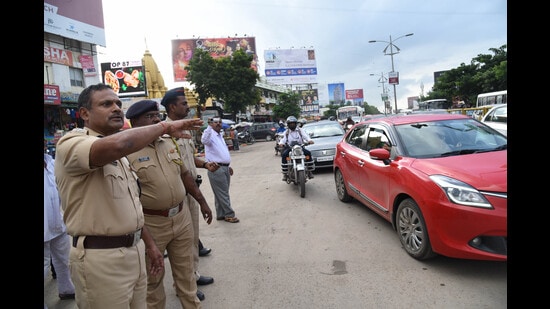 On Saturday, July 12, alone, challans were issued to 159 cabs for unauthorised halts and roadside parking, which severely impacted traffic flow. (HT)