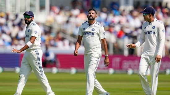 Mohammed Siraj was able to convince Shubman Gill to take the review and in the end, the Indian pacer was vindicated (PTI)