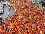 The Yatra sees a large number of kanwariyas travelling on foot to collect sacred water from the Ganga river and offer it at Shiva temples.