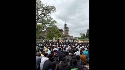 According to students, there are also discrepancies in the grace marks allotted with some students getting as many as 15 to 17 grace marks (HT) According to students, there are also discrepancies in the grace marks allotted with some students getting as many as 15 to 17 grace marks (HT)