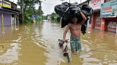 The water levels at Ghatal point has become stagnant, gradually bringing relief in the flood-affected areas. (ANI File) The water levels at Ghatal point has become stagnant, gradually bringing relief in the flood-affected areas. (ANI File)