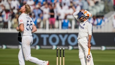 A tale of two phenomenal all-rounders, but only one could win at the end of the day. Stokes delivered an extended spell of 9 overs to begin the day, headlining a collective English bowling effort. (PTI) A tale of two phenomenal all-rounders, but only one could win at the end of the day. Stokes delivered an extended spell of 9 overs to begin the day, headlining a collective English bowling effort. (PTI)