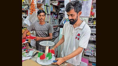 Pre-made assignments flood Gurugram markets during this time. A shopkeeper in Shivpuri said they get up to 20 project orders in last 15 days of June alone. (HT PHOTO) Pre-made assignments flood Gurugram markets during this time. A shopkeeper in Shivpuri said they get up to 20 project orders in last 15 days of June alone. (HT PHOTO)