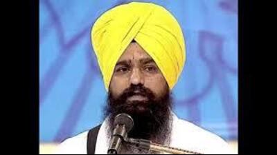 Presided over by Akal Takht acting jathedar Giani Kuldeep Singh Gargaj, a meeting of the Panj Singh Sahiban (Sikh clergy) was held at the supreme temporal seat in the Golden Temple complex to discuss two letters sent by the clergy and management of Takht Patna Sahib. (HT File) Presided over by Akal Takht acting jathedar Giani Kuldeep Singh Gargaj, a meeting of the Panj Singh Sahiban (Sikh clergy) was held at the supreme temporal seat in the Golden Temple complex to discuss two letters sent by the clergy and management of Takht Patna Sahib. (HT File)