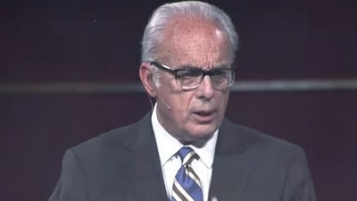 John MacArthur, 86, pastor of Grace Community Church, has been hospitalized. (John McArthur/Facebook) John MacArthur, 86, pastor of Grace Community Church, has been hospitalized. (John McArthur/Facebook)