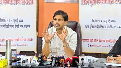 UP principal secretary, department of vocational education, skill development and entrepreneurship, Hari Om, interacting with mediapersons in Lucknow on Monday (HT Photo) UP principal secretary, department of vocational education, skill development and entrepreneurship, Hari Om, interacting with mediapersons in Lucknow on Monday (HT Photo)