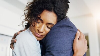Here are 5 very subtle signs you’re in a secure relationship. (Shutterstock) Here are 5 very subtle signs you’re in a secure relationship. (Shutterstock)