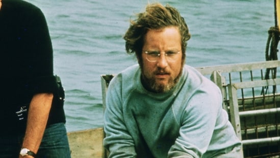 Richard Dreyfuss is suffering from bronchitis (AP)