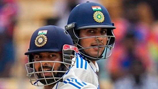 Indian cricketers Shubman Gill and Rishabh Pant (PTI)