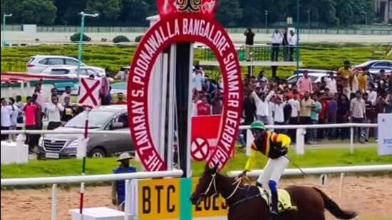 This Sunday, the Zavaray S Poonawalla Bangalore Summer Derby, was won by the favourite, Fynbos, who, with this win, claimed her fourth championship (HT photo)