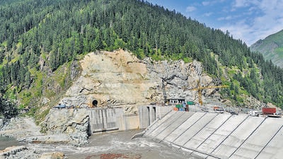 A team of experts and local engineers is formulating a plan for the Kishanganga power project’s upkeep. (HT File) A team of experts and local engineers is formulating a plan for the Kishanganga power project’s upkeep. (HT File)