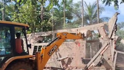 Demolition work underway in illegally occupied land in Assam. (HT Photo) Demolition work underway in illegally occupied land in Assam. (HT Photo)