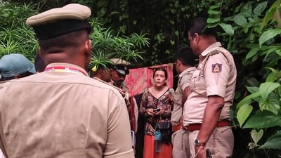 Security personnel rescue a Russian woman and her two children from a remote cave in Ramatirtha hills, in Uttara Kannada district, Karnataka. (PTI) Security personnel rescue a Russian woman and her two children from a remote cave in Ramatirtha hills, in Uttara Kannada district, Karnataka. (PTI)