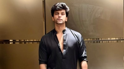 Kushal Tandon gave details about a security breach by a fan that raised concerns for his family's safety.