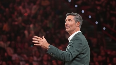 Brian Niccol, chairman and chief executive officer of Starbucks, has bought a house in Seattle. (AP) Brian Niccol, chairman and chief executive officer of Starbucks, has bought a house in Seattle. (AP)