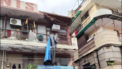 The other incident took place at around 6pm at a separate three-storeyed residential building in the Shalimar Garden’s main road area, said officers. (Sakib Ali/HT Photo)
