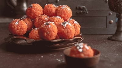 Sweets and deep-fried snacks are extremely unhealthy when consumed regularly. (Unsplash) Sweets and deep-fried snacks are extremely unhealthy when consumed regularly. (Unsplash)
