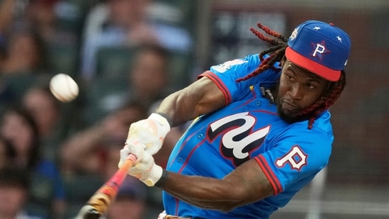 Pittsburgh Pirates' Oneil Cruz competes during the MLB baseball All-Star Home Run Derby, Monday, July 14, 2025, in Atlanta. (AP Photo/Brynn Anderson) (AP)