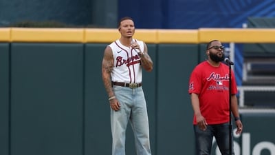 ATLANTA, GEORGIA - JULY 15: American singer and songwriter Kane Brown performs Georgia On My Mind prior to the MLB All-Star Game at Truist Park on July 15, 2025 in Atlanta, Georgia. Kevin C. Cox/Getty Images/AFP (Photo by Kevin C. Cox / GETTY IMAGES NORTH AMERICA / Getty Images via AFP) (Getty Images via AFP) ATLANTA, GEORGIA - JULY 15: American singer and songwriter Kane Brown performs Georgia On My Mind prior to the MLB All-Star Game at Truist Park on July 15, 2025 in Atlanta, Georgia. Kevin C. Cox/Getty Images/AFP (Photo by Kevin C. Cox / GETTY IMAGES NORTH AMERICA / Getty Images via AFP) (Getty Images via AFP)