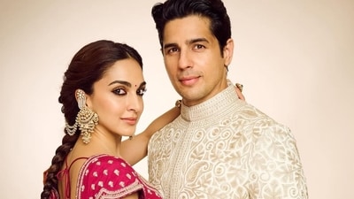 Kiara Advani and Sidharth Malhotra were showered with love from fans and celebs alike. Kiara Advani and Sidharth Malhotra were showered with love from fans and celebs alike.