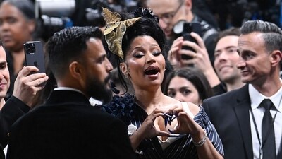 US rapper Nicki Minaj took aim at SZA over alleged old posts by the musician criticizing Beyonce and Rihanna. (AFP) US rapper Nicki Minaj took aim at SZA over alleged old posts by the musician criticizing Beyonce and Rihanna. (AFP)