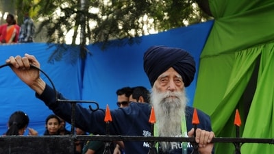 Fauja Singh died after suffering head injuries from a hit-and-run accident. The driver of the car behind the death of the 114-year-old marathon runner as been arrested. (AFP) Fauja Singh died after suffering head injuries from a hit-and-run accident. The driver of the car behind the death of the 114-year-old marathon runner as been arrested. (AFP)