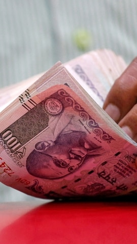 UPI payments decline as vendors face GST pressure in Bengaluru. (Reuters)