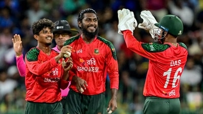 Mahedi Hasan celebrates a wicket with captain and wicketkeeper Litton Das during the T20I in Colombo. (AFP) Mahedi Hasan celebrates a wicket with captain and wicketkeeper Litton Das during the T20I in Colombo. (AFP)