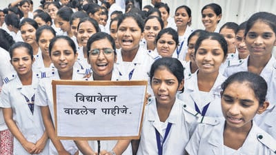 On Thursday, over 25,000 nurses refused to work at the state’s major government hospitals, public health centres and other medical establishments. ( Praful Gangurde / HT Photo ) (Praful Gangurde) On Thursday, over 25,000 nurses refused to work at the state’s major government hospitals, public health centres and other medical establishments. ( Praful Gangurde / HT Photo ) (Praful Gangurde)