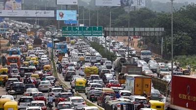 Research from IISc reveals that despite Bengaluru's modern amenities, residents suffer from long commutes and inadequate infrastructure. (PTI) Research from IISc reveals that despite Bengaluru's modern amenities, residents suffer from long commutes and inadequate infrastructure. (PTI)