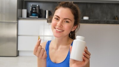 Take fiber supplements only after consulting your healthcare provider. (Freepik) Take fiber supplements only after consulting your healthcare provider. (Freepik)