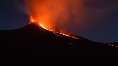 From Mount Rainier to Mauna Loa: Top 7 active volcanoes in US (Unsplash - representational image)