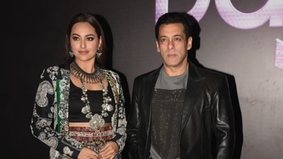 Sonakshi Sinha made her acting debut with Dabangg, starring opposite Salman Khan. Sonakshi Sinha made her acting debut with Dabangg, starring opposite Salman Khan.