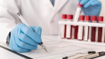 Hs-CRP testing can identify hidden inflammation and predict heart attack risk, especially in individuals without traditional risk factors. (Freepik) Hs-CRP testing can identify hidden inflammation and predict heart attack risk, especially in individuals without traditional risk factors. (Freepik)