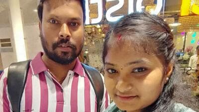 Boringi Parvati with her husband Pati Duryodhan Rao. (HT Photo) Boringi Parvati with her husband Pati Duryodhan Rao. (HT Photo)