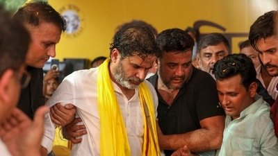 Jan Suraaj chief Prashant Kishore being assisted after an injury during the "Bihar Badlav" rally, in Arrah, Friday, July 18, 2025. (PTI) Jan Suraaj chief Prashant Kishore being assisted after an injury during the "Bihar Badlav" rally, in Arrah, Friday, July 18, 2025. (PTI)