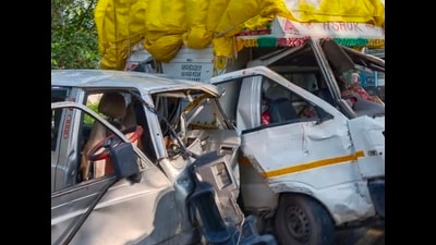 The damaged van after the accident in Amroha. (HT) The damaged van after the accident in Amroha. (HT)