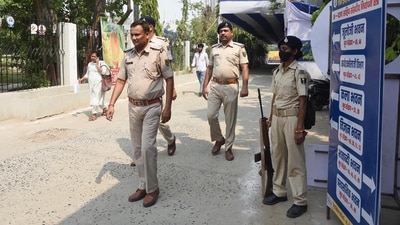 Five policemen have been suspended for dereliction of duty following Chandan Mishra's murder. (Santosh Kumar/ Hindustan Times)