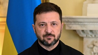 Ukrainian President Volodymyr Zelensky said on Saturday that he wants to accelerate ceasefire negotiations. (AP)