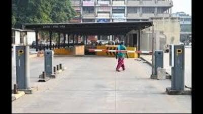 Conceived in August 2022, the smart parking project aimed to introduce a FASTag-enabled parking system across all 89 paid parking lots in Chandigarh. (HT File) Conceived in August 2022, the smart parking project aimed to introduce a FASTag-enabled parking system across all 89 paid parking lots in Chandigarh. (HT File)