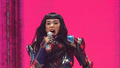 Katy Perry performs as part of the Lifetimes Tour. (AP Photo/Chris Pizzello) (Chris Pizzello/Invision/AP) Katy Perry performs as part of the Lifetimes Tour. (AP Photo/Chris Pizzello) (Chris Pizzello/Invision/AP)