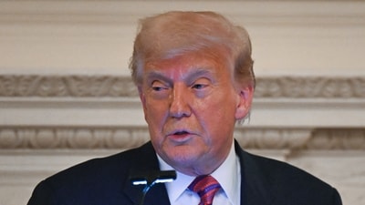 The White House confirmed President Trump's recent health evaluation due to leg swelling.  REUTERS/Annabelle Gordon (REUTERS)