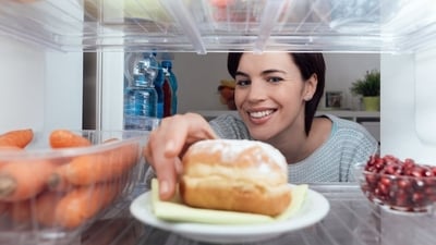If you’re trying to lose weight but cravings hit you out of nowhere, then these 3 simple habits can really help you. (Shutterstock) If you’re trying to lose weight but cravings hit you out of nowhere, then these 3 simple habits can really help you. (Shutterstock)